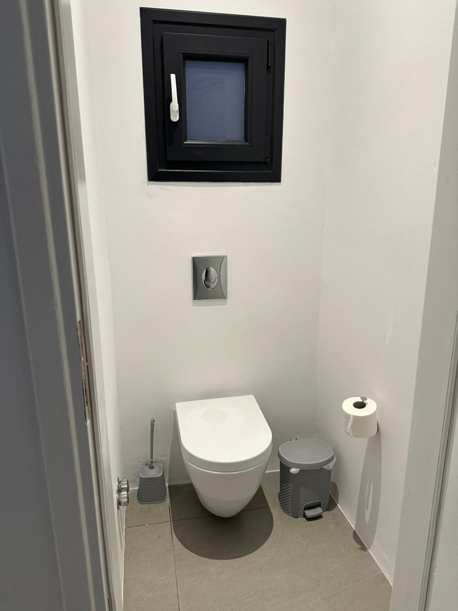 The Coast Suites 图罗斯 外观 照片